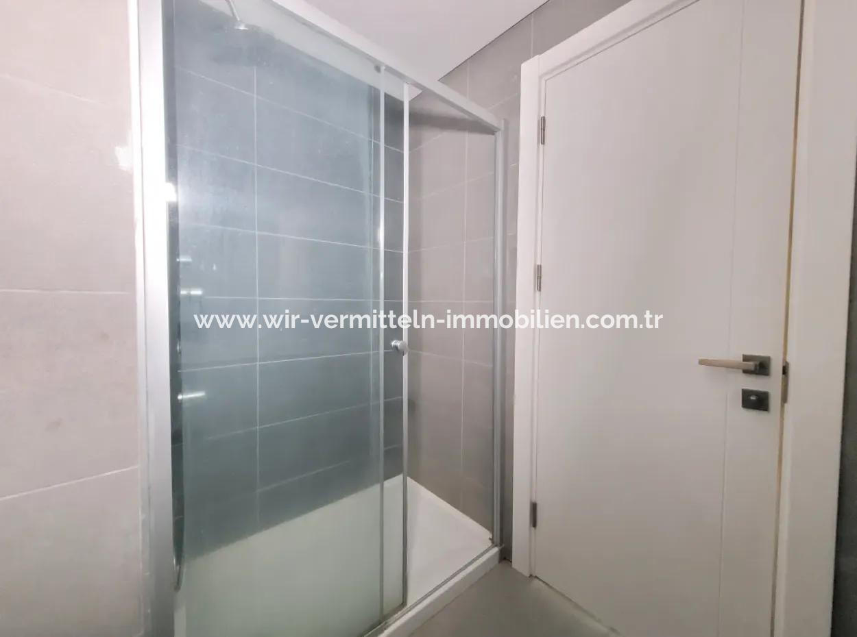 Beytepe İncek Bulvar Loft Zu Vermieten 2+1 68M² 21. Stock Boulevard Fassade Wohnung