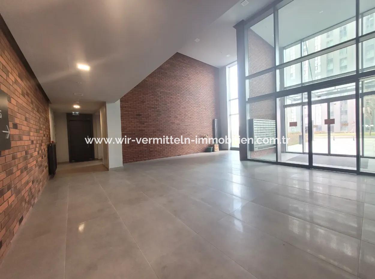 110 M2 2+1 3. Stock Mieterlose Wohnung Zum Verkauf In Beytepe İncek Bulvar Loft Complex