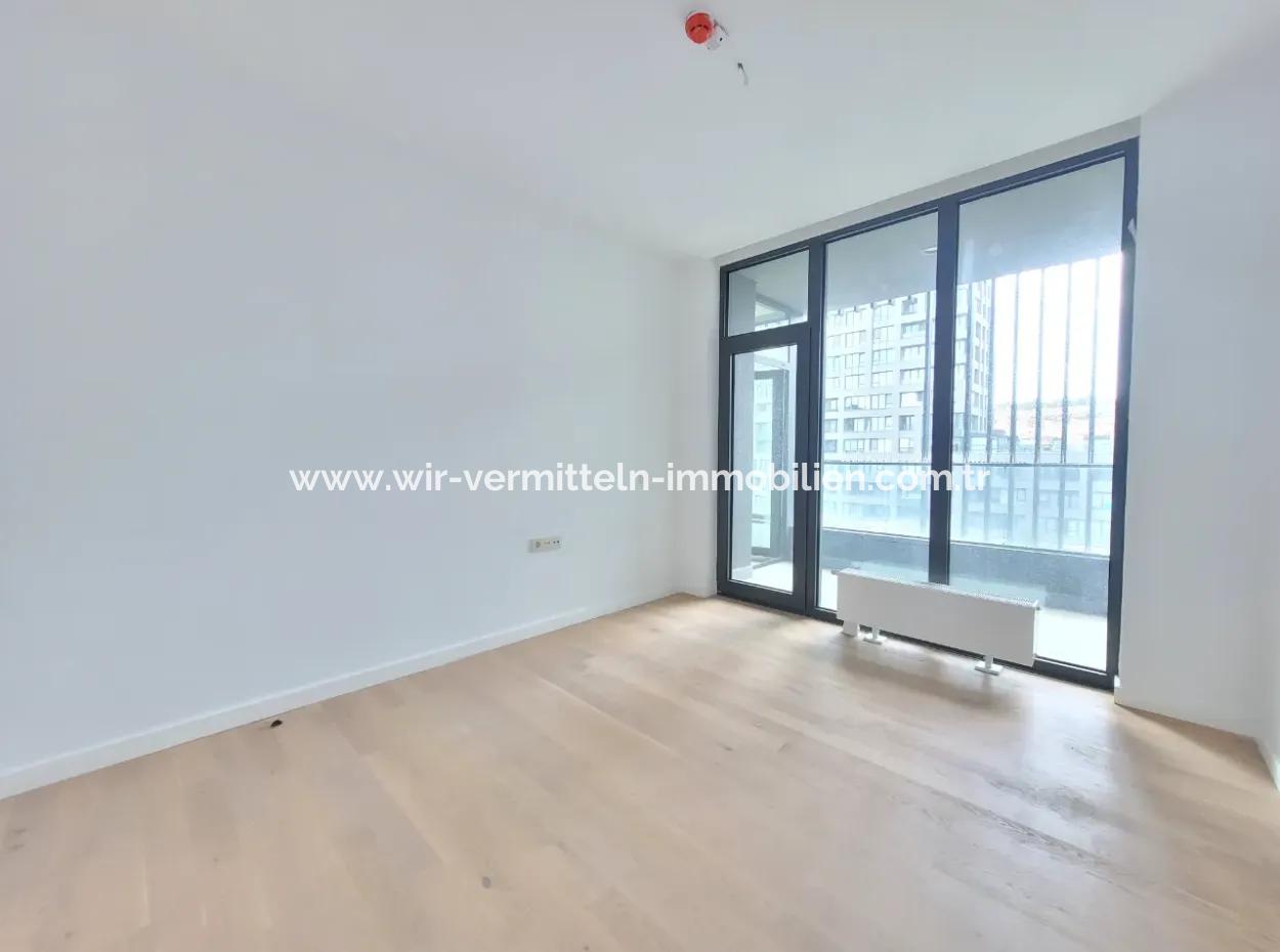 Traumhafte 5,5+1 Maisonette- Wohnung Mit Luxusausstattung In Gölbaşı / Ankara /Türkei