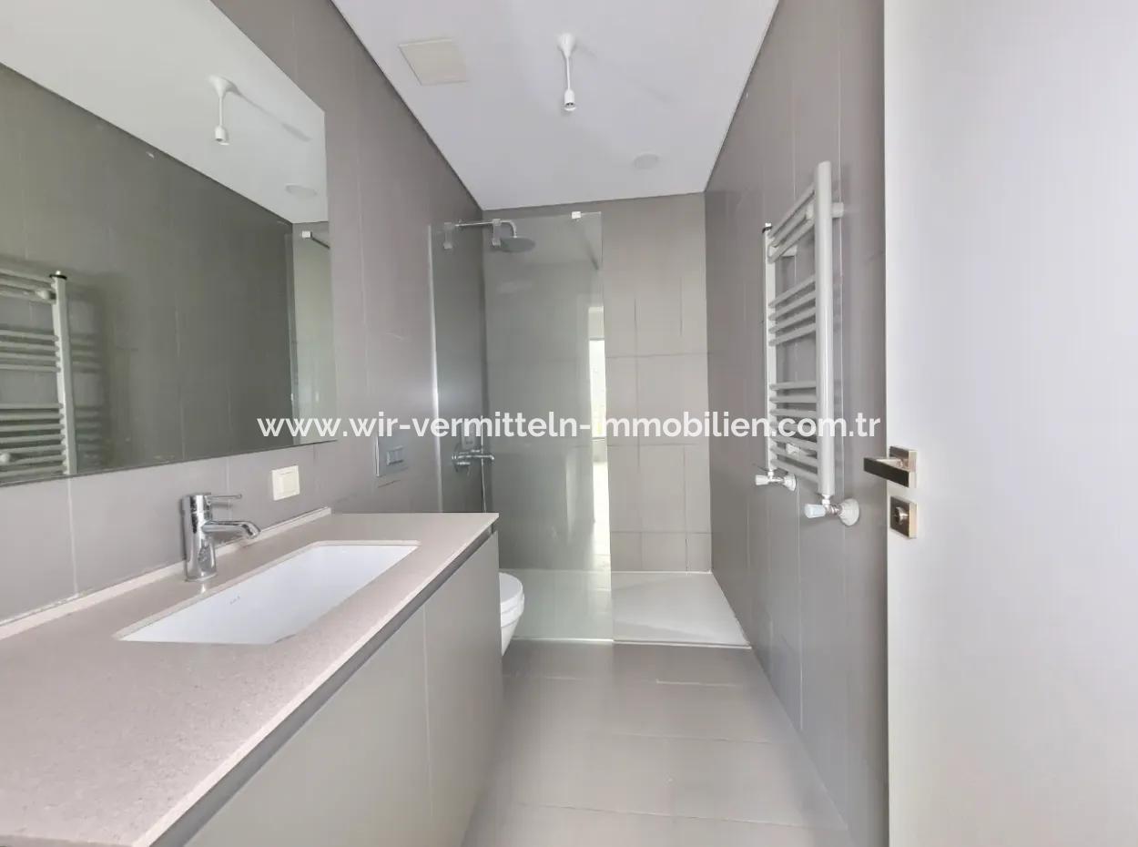 Leere Incek Loft 3+1 Garden Duplex Apartment Mit Landschaftsblick Zum Verkauf  In Gölbaşı - Ankara -Turkey