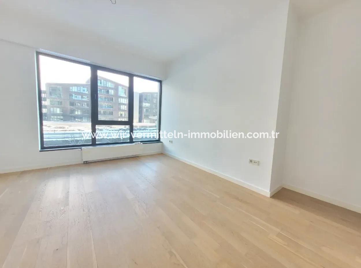 Incek Loft 3+1 Garden Duplex Apartment Mit Stadtblick Zum Verkauf