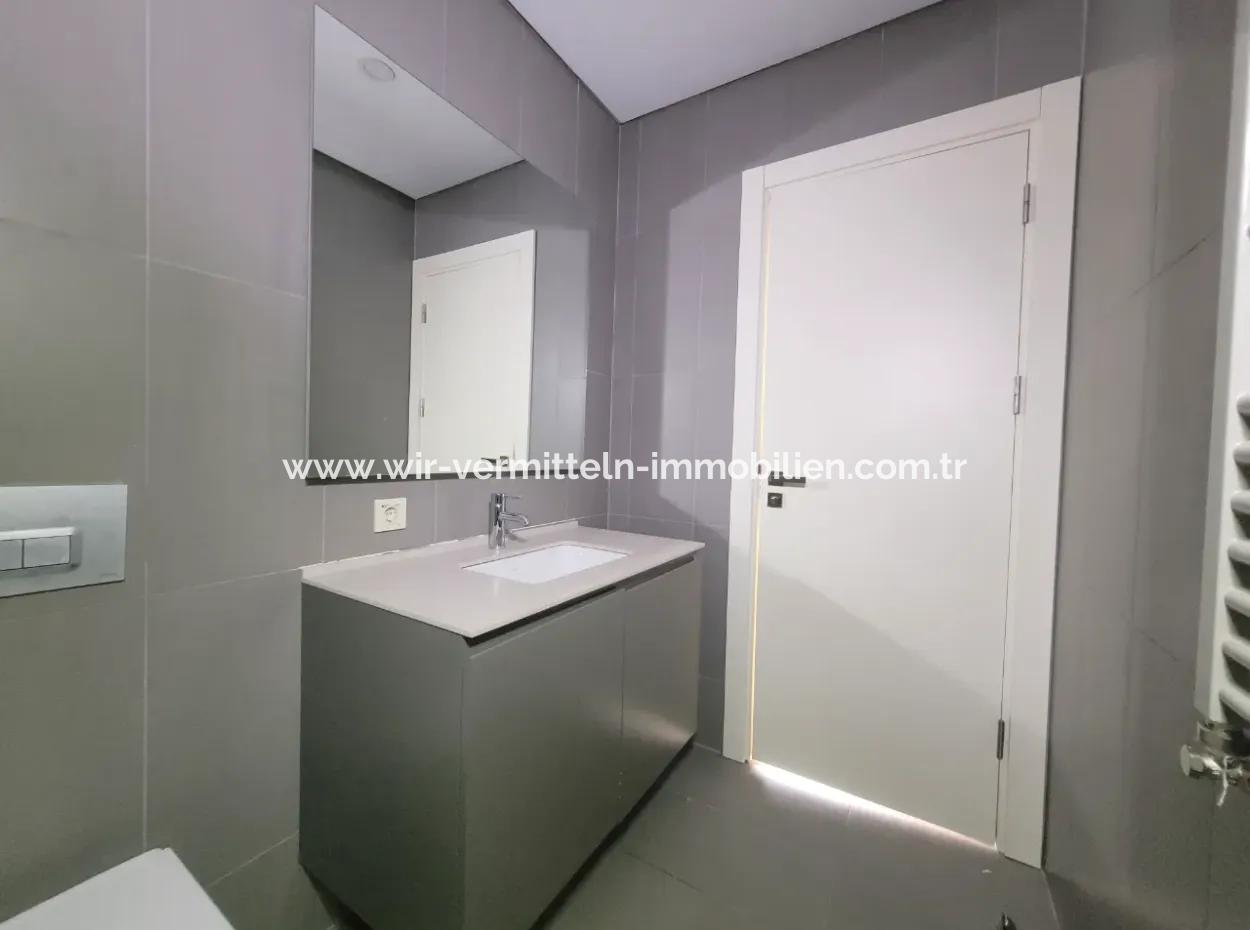 Incek Loft 3+1 Garden Duplex Apartment Mit Stadtblick Zum Verkauf