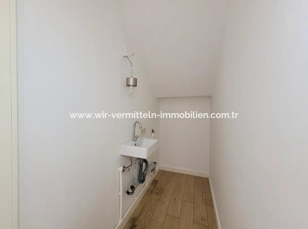 Incek Loft 3+1 Garden Duplex Apartment Mit Stadtblick Zum Verkauf