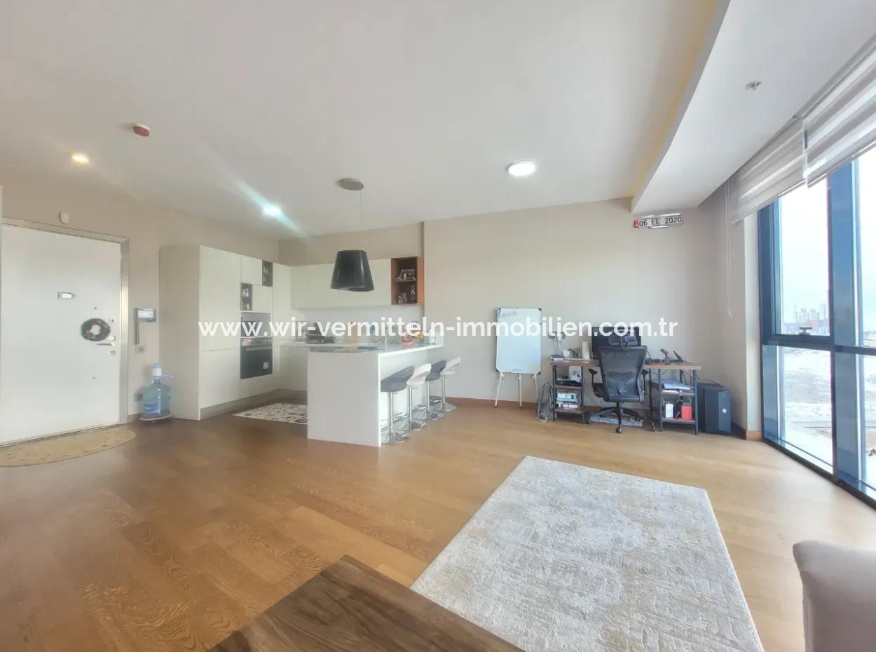 Frei Luxuriös Möbliert İncek Prestige Wohnung Im 18. Stock Zu Vermieten 1+1 62 M²