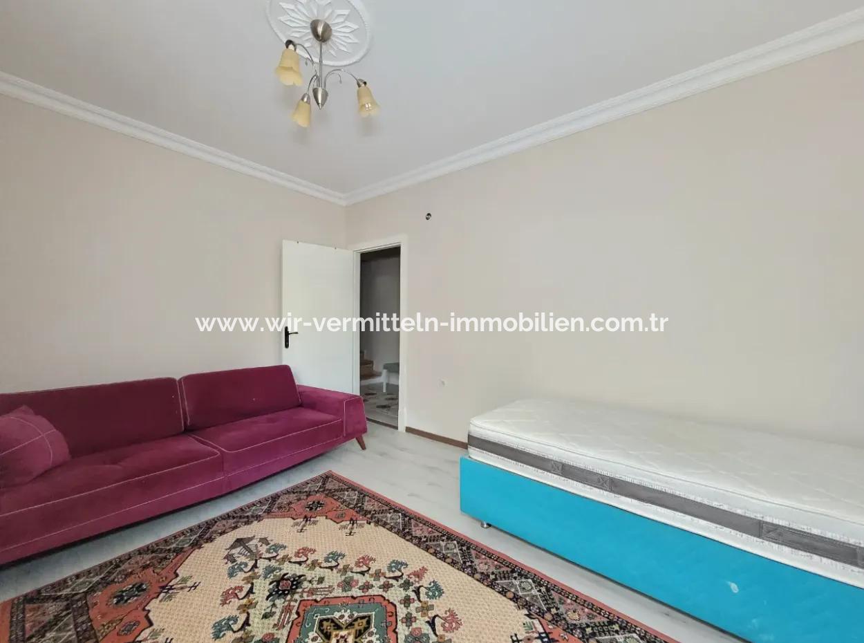 Leeres Etimesgut Alsancak Nachbarschaft Zum Verkauf 2+1 Reverse Duplex