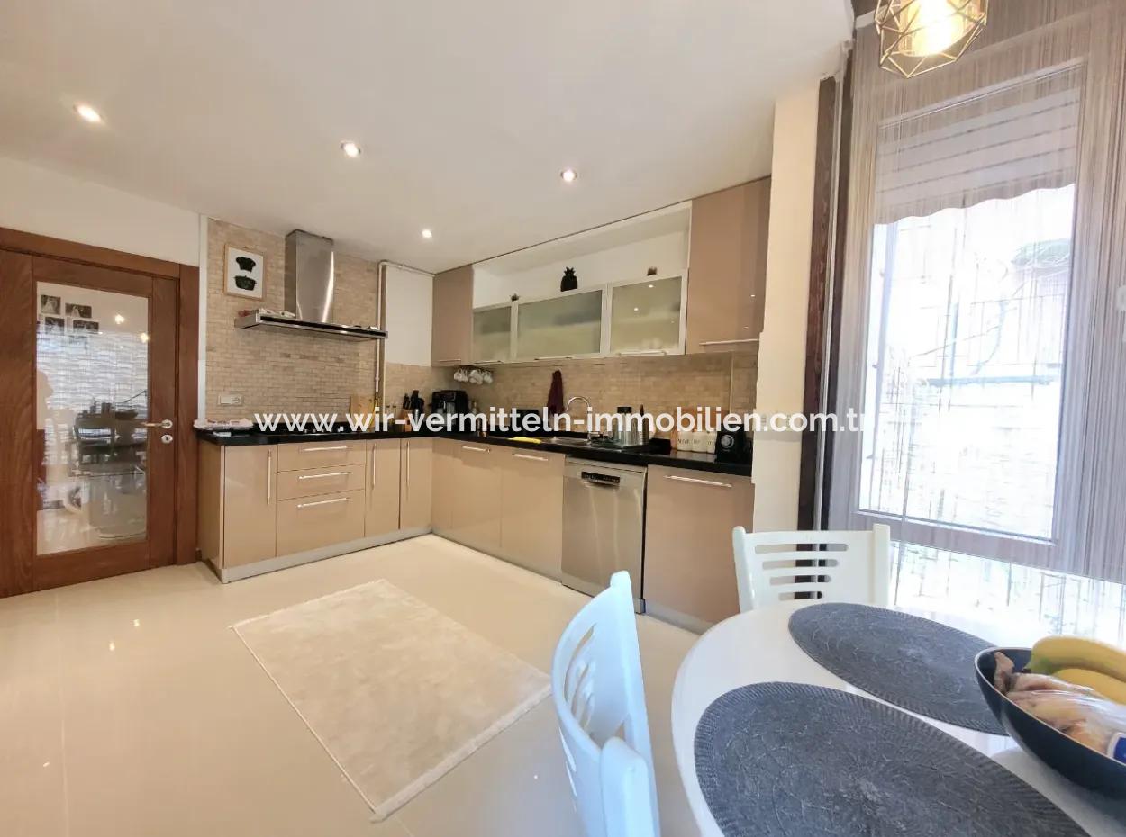 340 M² Panoramablick Vollständig Freistehende Doppelhaus Zum Verkauf