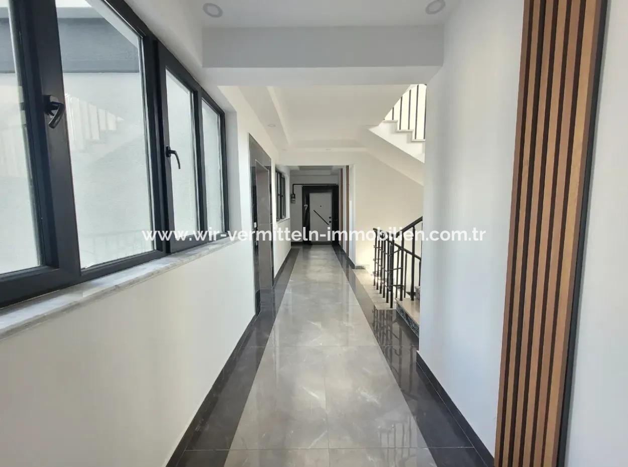 Geeignet Für Staatsbürger. Luxuriöse 200 M² Große Wohnung Im Mittleren Stockwerk Mit Parkblick Im Viertel Bahçelievler, Gölbaşı, Ankara Zu Verkaufen.