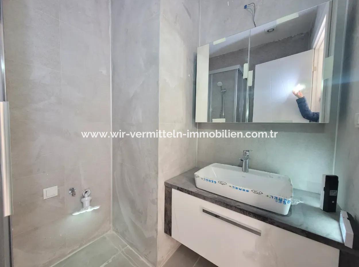 1+1 Wohnung Zum Verkauf Geeignet Für Null-Kredit, Geeignet Für Kirschhaus, Metu In Der Nähe Von Arbeiterblöcken, Stadtteil Çankaya Ankara