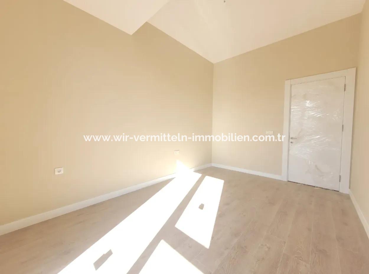 1+1 Wohnung Zum Verkauf Geeignet Für Null-Kredit, Geeignet Für Kirschhaus, Metu In Der Nähe Von Arbeiterblöcken, Stadtteil Çankaya Ankara