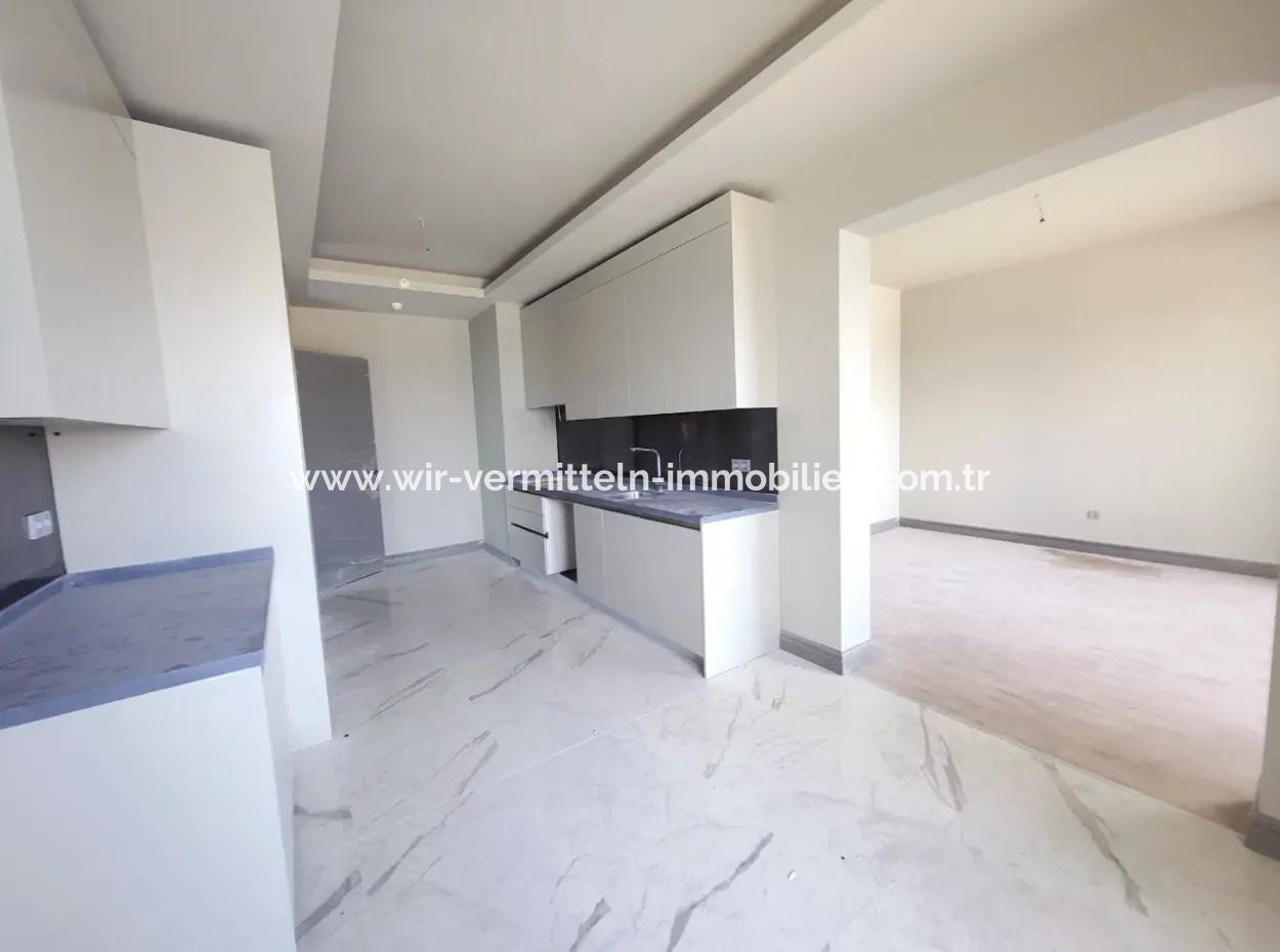 Zero City  Kent İncek Zum Verkauf 3+1.124 M² 3. Stock Wohnung Hacılar Nachbarschaft Gölbaşı Ankara