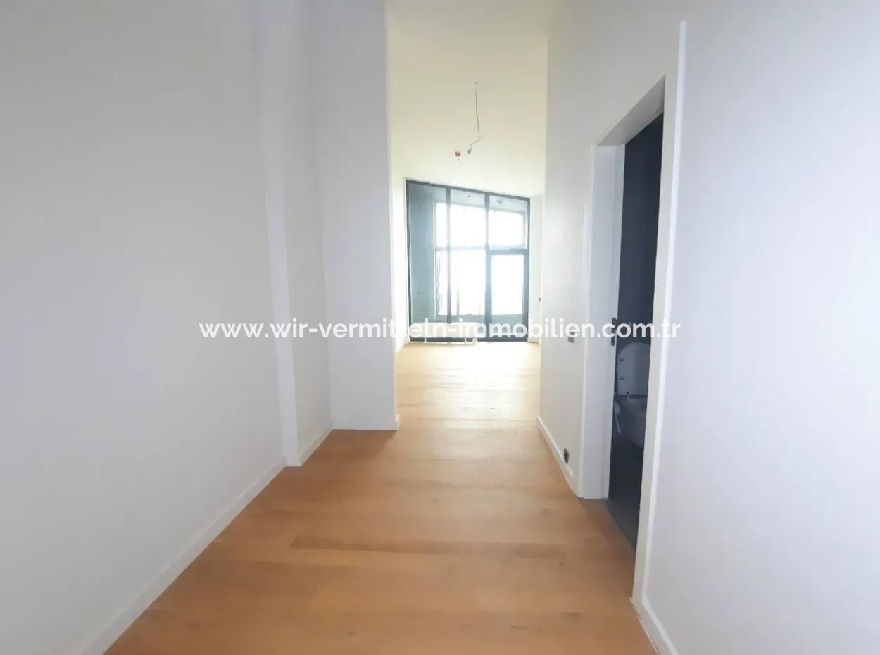 Traumhafte 5,5+1 Maisonette- Wohnung Mit Luxusausstattung In Gölbaşı / Ankara /Türkei