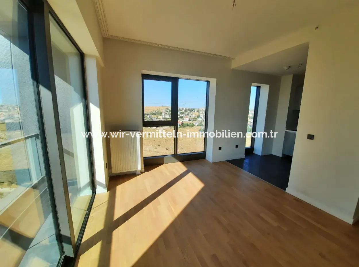 1+1 46 M² Wohnung Im 1. Stock Mit Blick Auf Den Boulevard Zum Verkauf In Beytepe İncek Bulvar Loft Complex