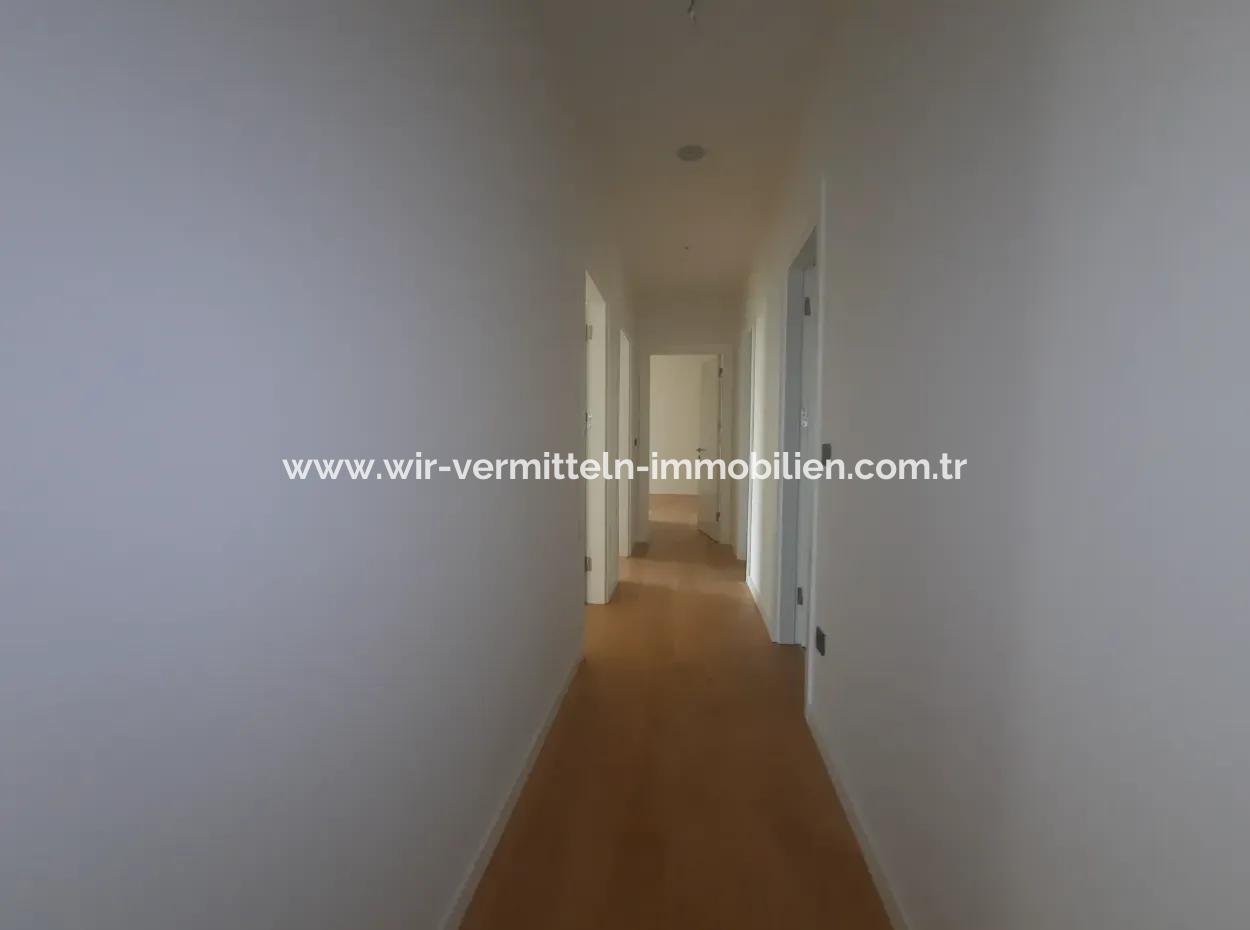 3+1 130 M² Wohnung Im 23. Stock Mit Blick Auf Den Boulevard Zum Verkauf Im Loft-Komplex Beytepe İncek Bulvar