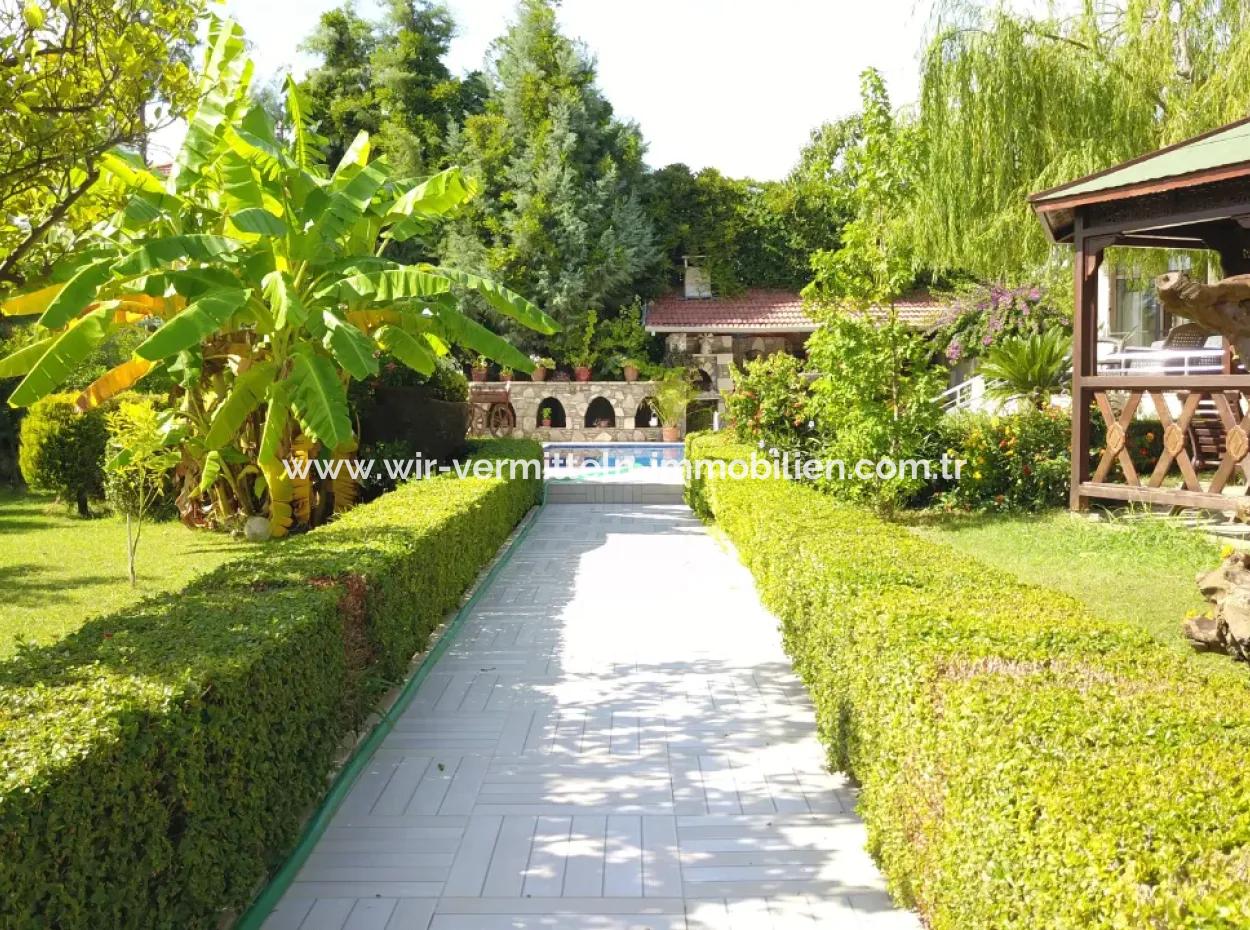 Luxusvilla Mit Pool In 1458 M² Grundstück Zum Verkauf In Köyceğiz , Muğla, Türkei