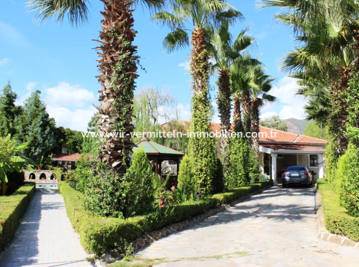 Luxusvilla Mit Pool In 1458 M² Grundstück Zum Verkauf In Köyceğiz , Muğla, Türkei
