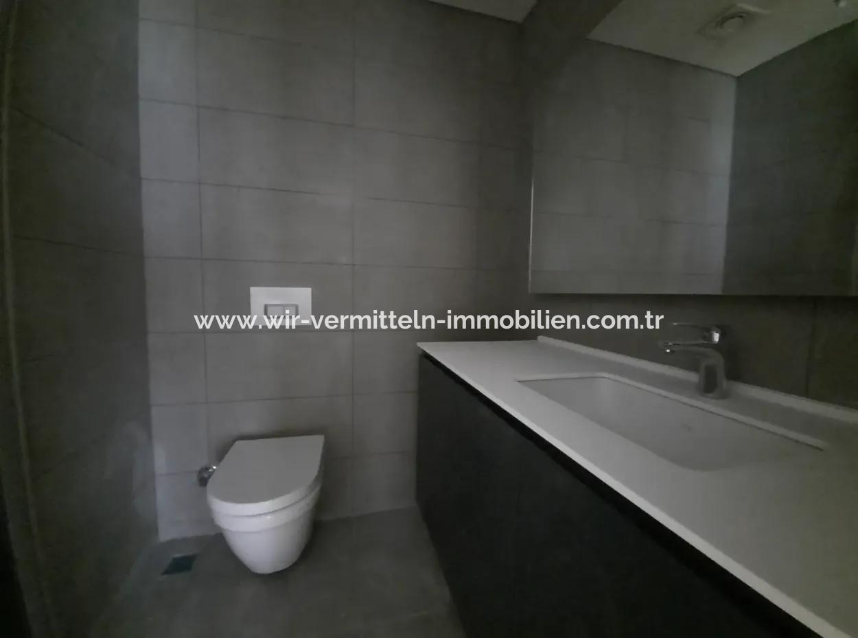 3+1 110 M² Wohnung Im 18. Stock Mit Blick Auf Den Boulevard Zum Verkauf Im Loft-Komplex Beytepe İncek Bulvar