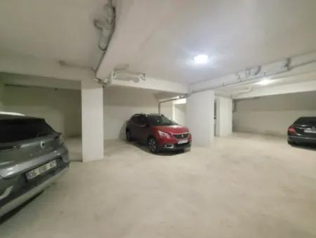 Geeignet Für Staatsbürger. Luxuriöse 200 M² Große Wohnung Im Mittleren Stockwerk Mit Parkblick Im Viertel Bahçelievler, Gölbaşı, Ankara Zu Verkaufen.