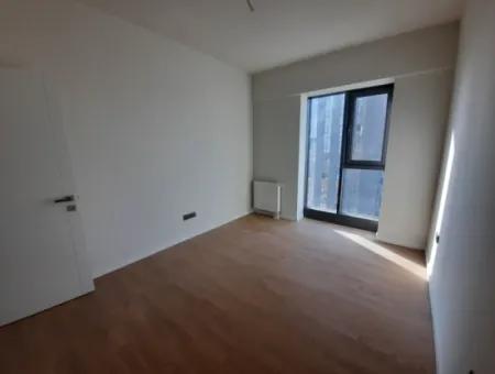4+1 Mieterlose Wohnung Im 22. Stock Zum Verkauf Im Loft-Komplex Beytepe İncek Bulvar