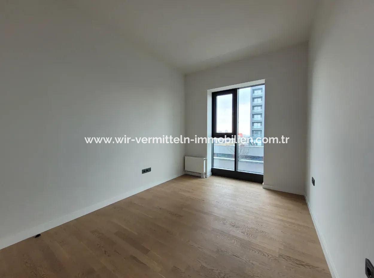 3+1 110 M² 18Th Floor Boulevard View Apartment For Sale In Beytepe İncek Bulvar Loft Complex
