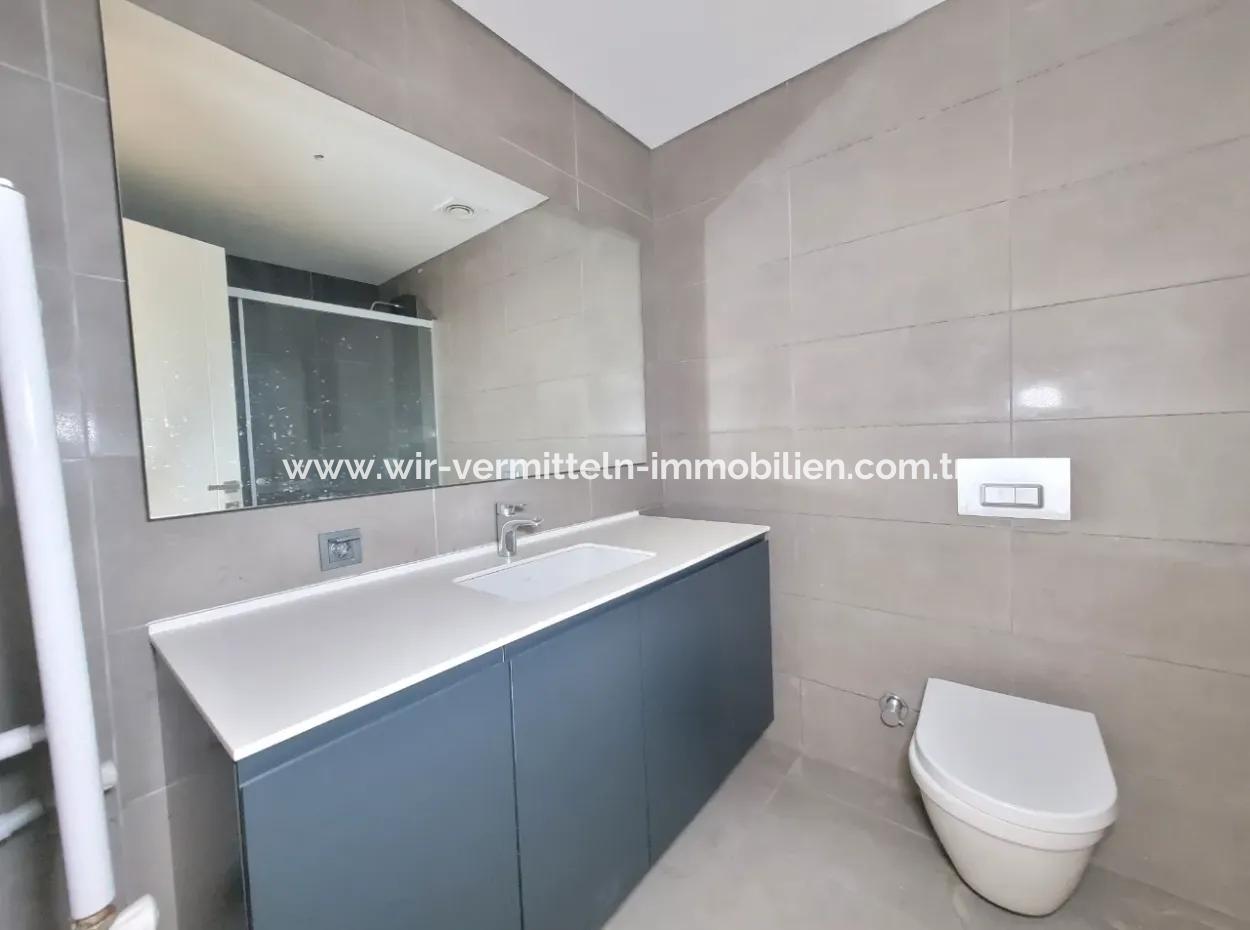 4+1 20 Th Floor Tenantless Apartment For Sale In Beytepe İncek Bulvar Loft Complex