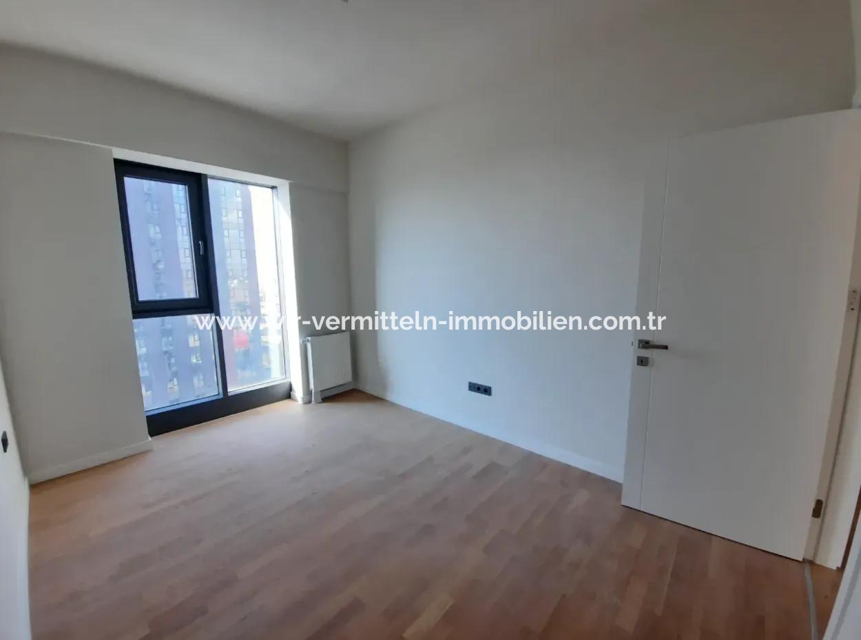 3+1 110 M² 9Th Floor South Facing Apartment For Sale In Beytepe İncek Bulvar Loft Complex