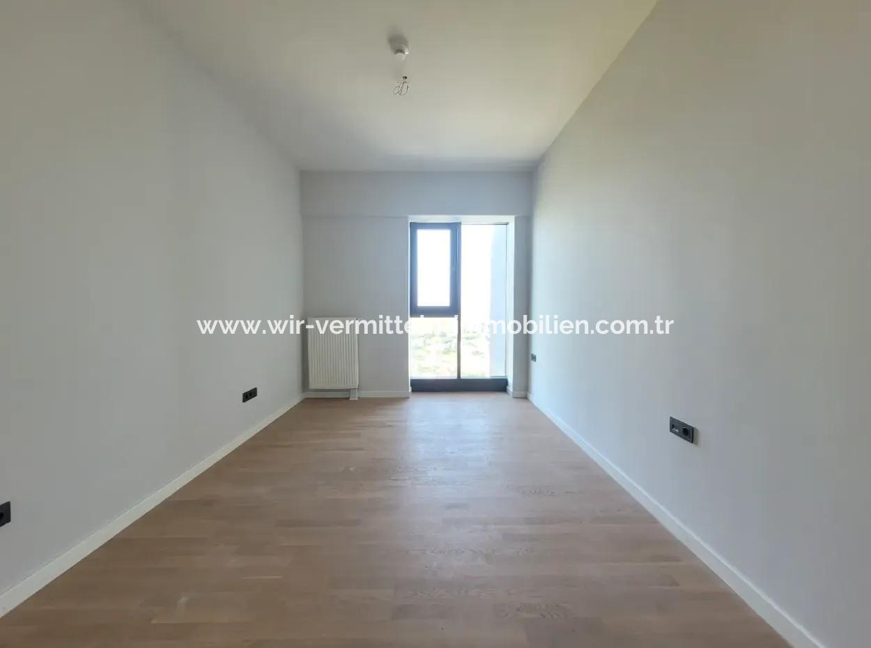 Beytepe İncek Bulvar Loft For Rent 2+1 68M² 21St Floor Boulevard Facade Apartment