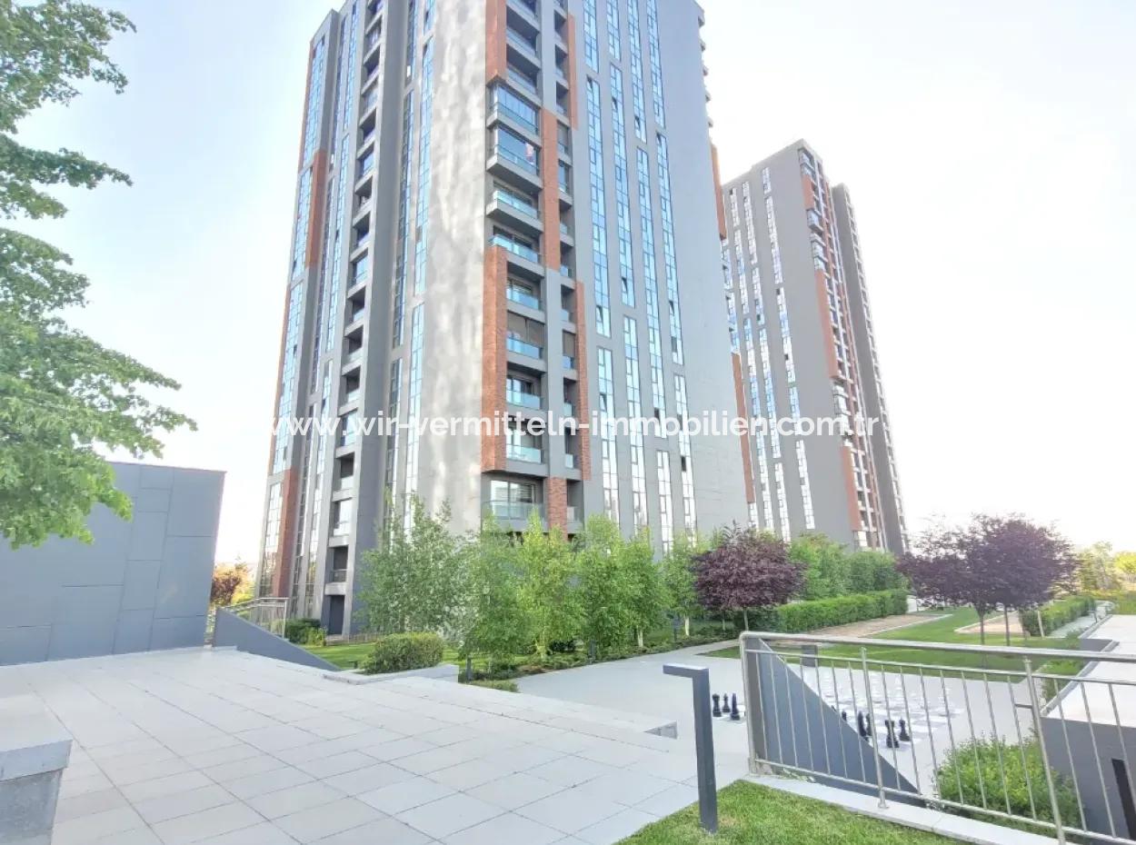 110 M2 2+1 3St Floor Tenantless Apartment For Sale In Beytepe İncek Bulvar Loft Complex