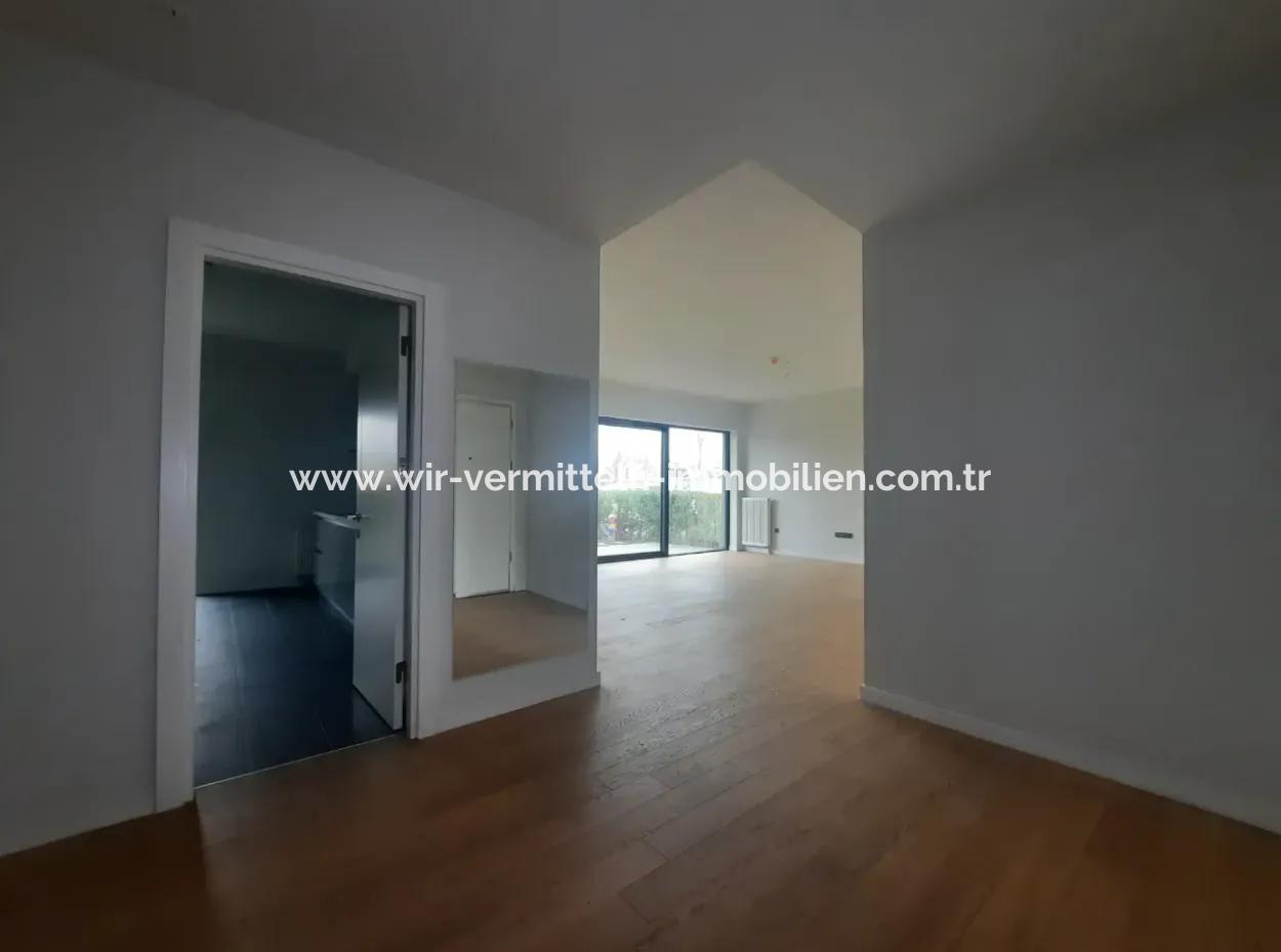 110 M2 2+1 Villa For Sale In Beytepe İncek Bulvar Loft Site Garden Floor Tenantless Apartment