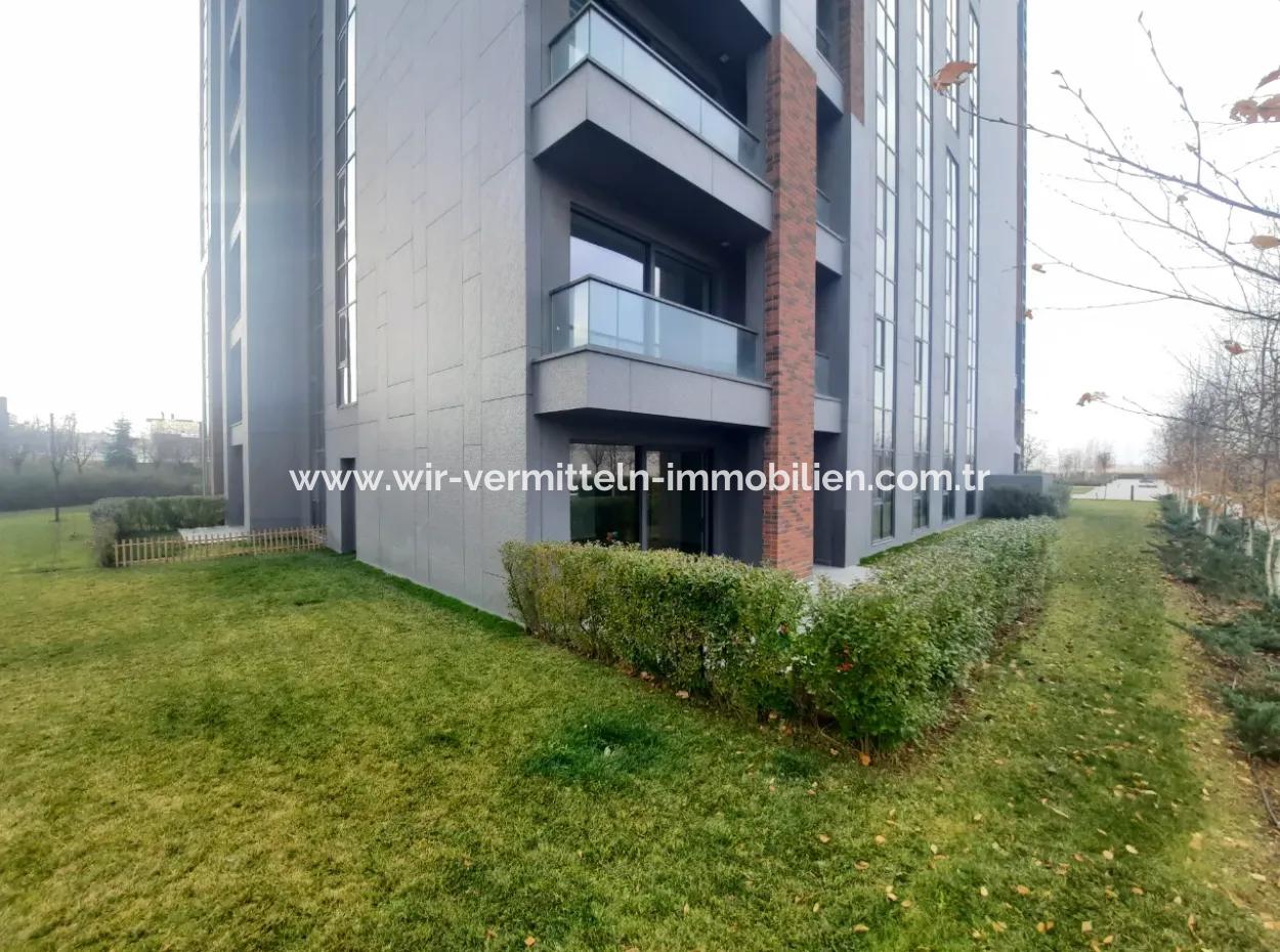 110 M2 2+1 Villa For Sale In Beytepe İncek Bulvar Loft Site Garden Floor Tenantless Apartment