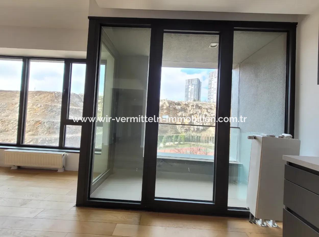 Vacant İncek Loft For Sale 2+1 Duplex City View 1St Floor Apartment
