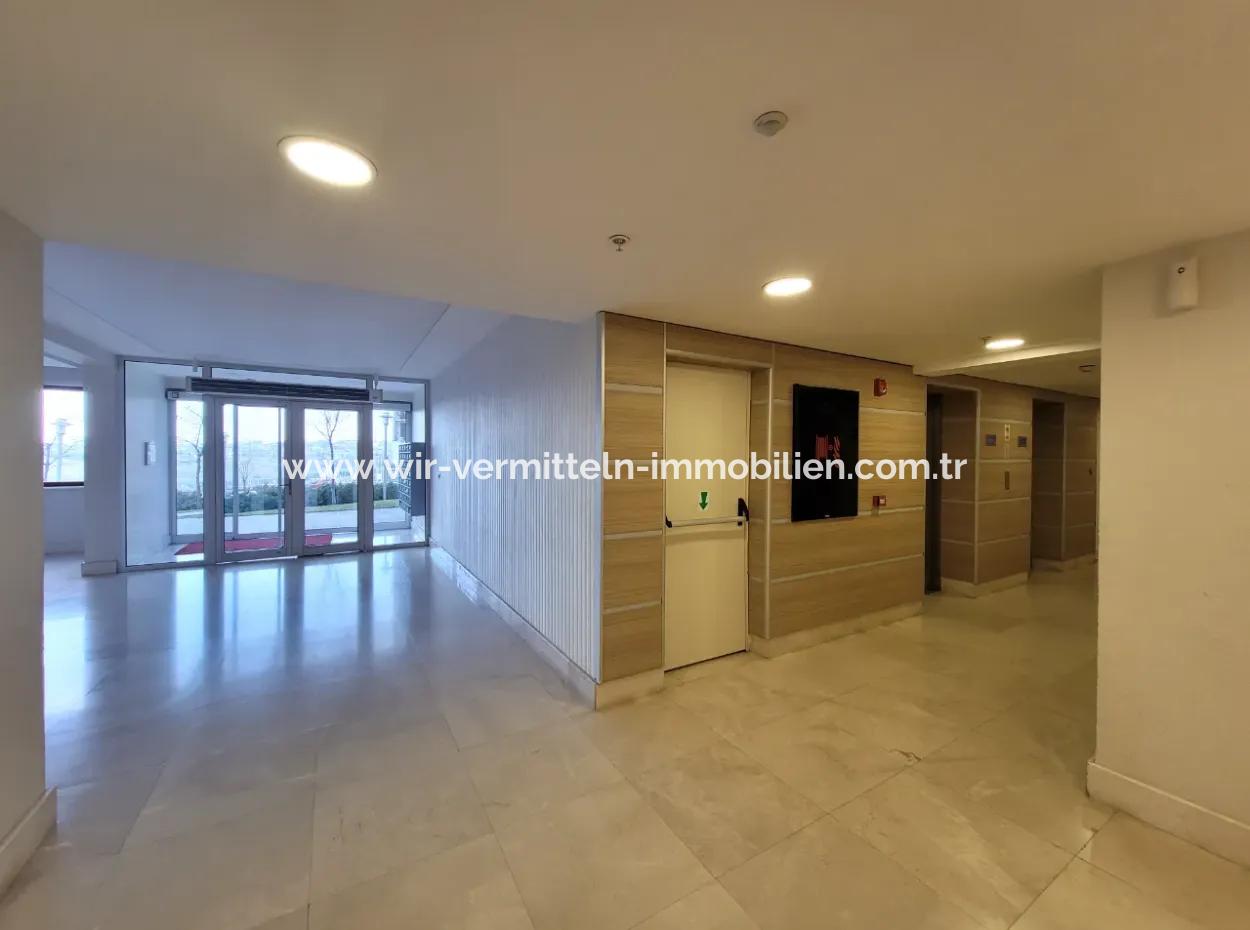 4+1 207 M² Lake View Apartment For Sale In Vacant İncek Nata