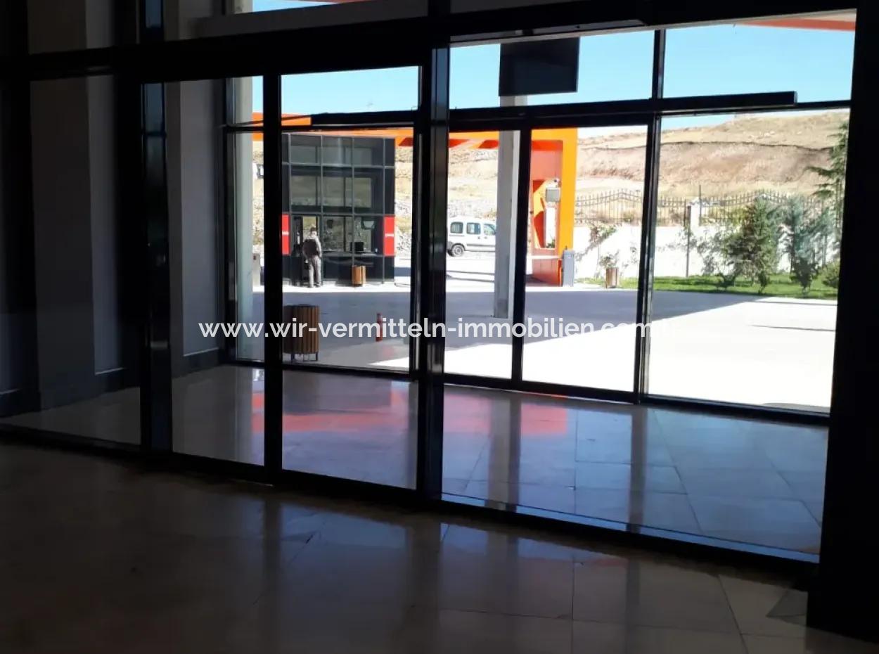 Empty Luxury Furnished İncek Prestige 1+1 62 M² 15Th Floor Apartment For Sale