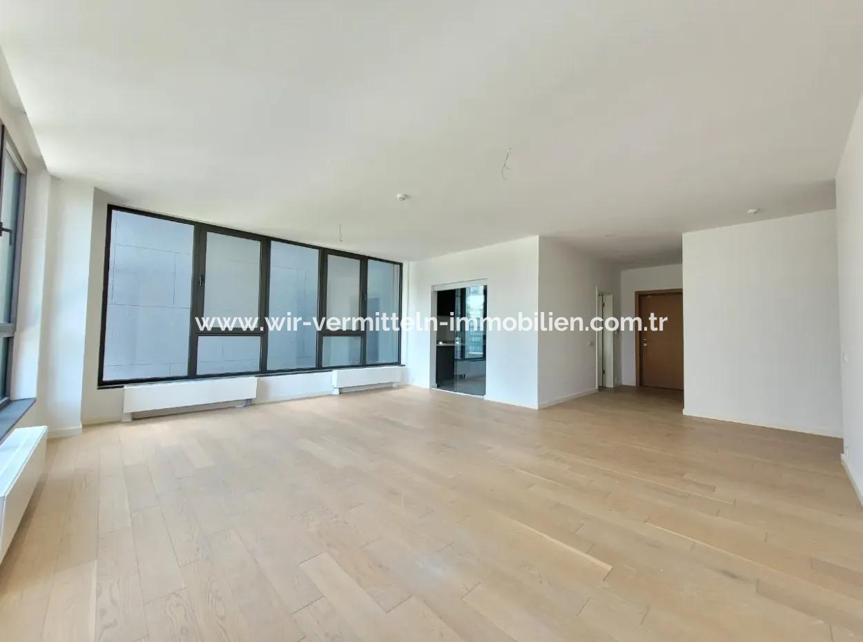 İncek Loft For Sale 3.5+1 140 M² 3Rd Floor Landscape Facade Apartment