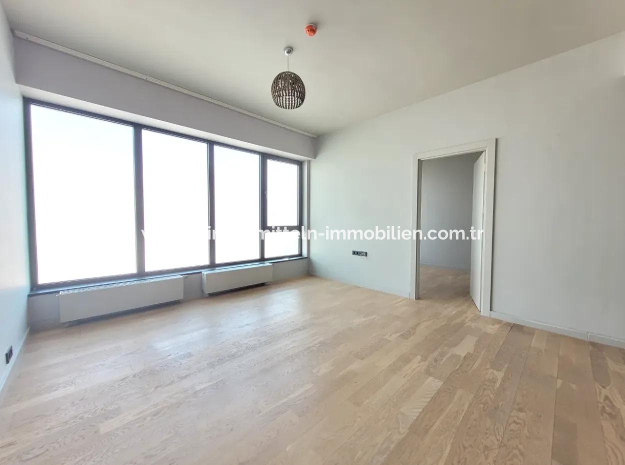 İncek Loft 1+1 14Th Floor Apartment With City View For Rent