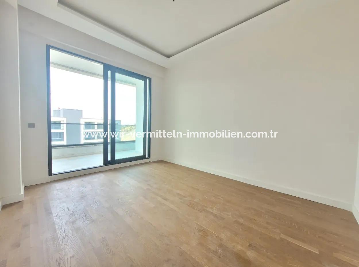 Ankara Çayyolu Alacaatli Horizontal Architecture For Sale 4+1