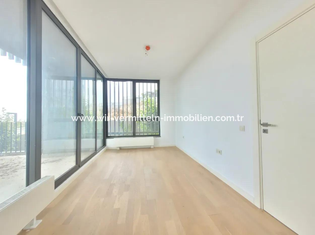Empty İncek Loft For Sale Terrace 4+1 Mogan View 146 M² 1St Floor Apartment