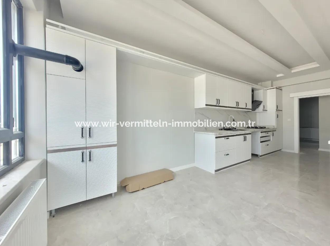 Suitable For Citizenship Luxury 200 M² Apartment For Sale On An Intermediate Floor With Park View In Bahçelievler Neighborhood, Gölbaşı, Ankara,
