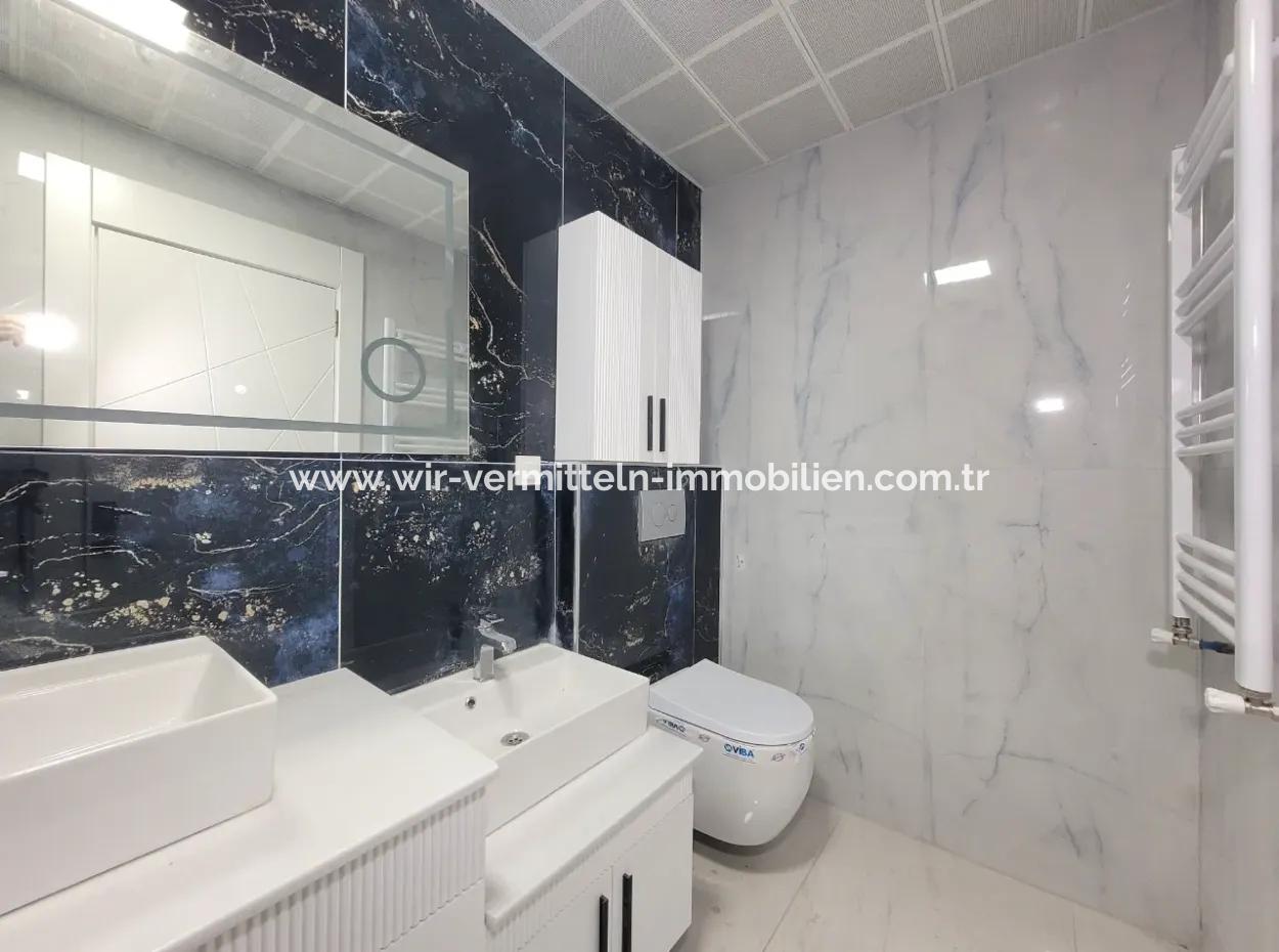 Suitable For Citizenship Luxury 200 M² Apartment For Sale On An Intermediate Floor With Park View In Bahçelievler Neighborhood, Gölbaşı, Ankara,