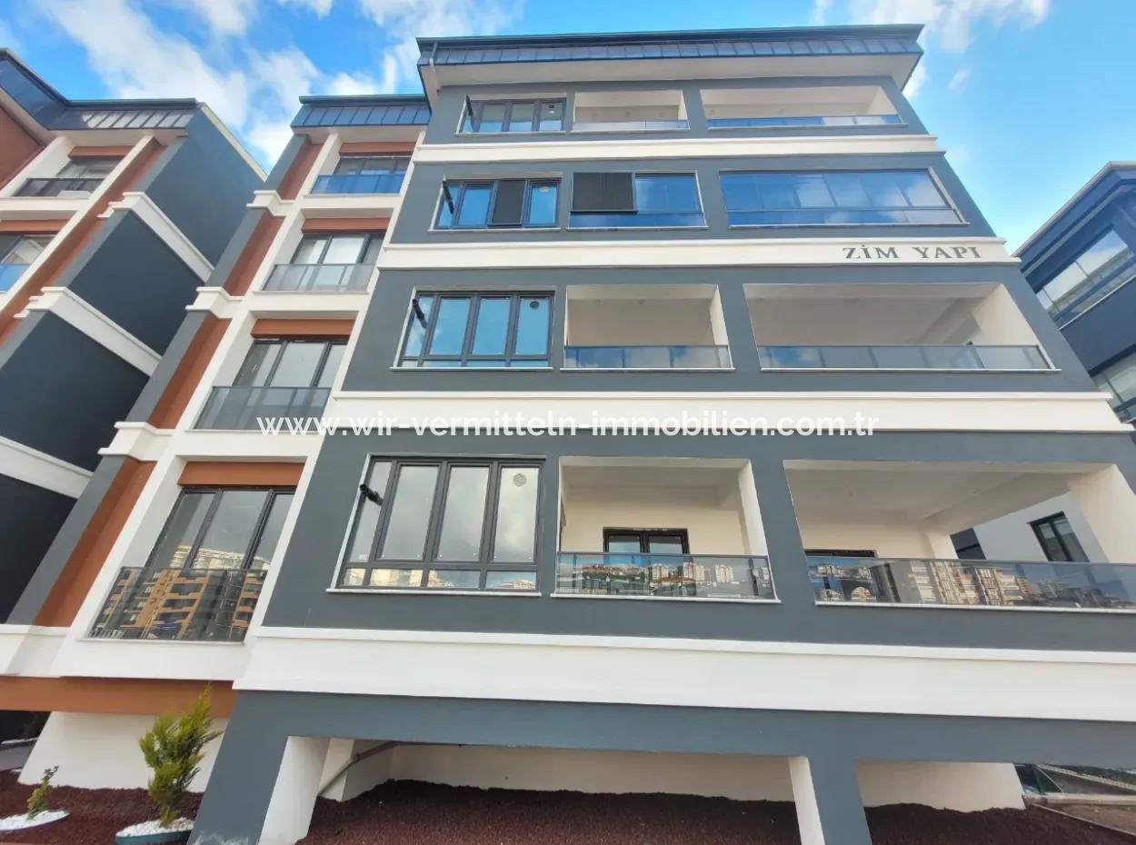 Suitable For Citizenship Luxury 200 M² Apartment For Sale On An Intermediate Floor With Park View In Bahçelievler Neighborhood, Gölbaşı, Ankara,