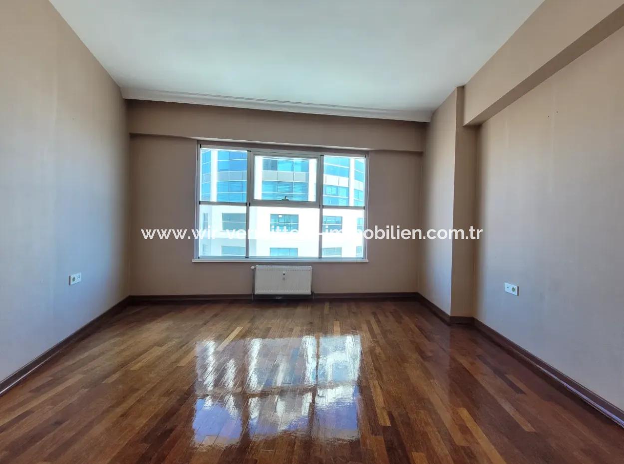 Suit Tower For Sale 53 M² 1+1 Konutkent Neighborhood Çankaya Ankara Near Başkent University