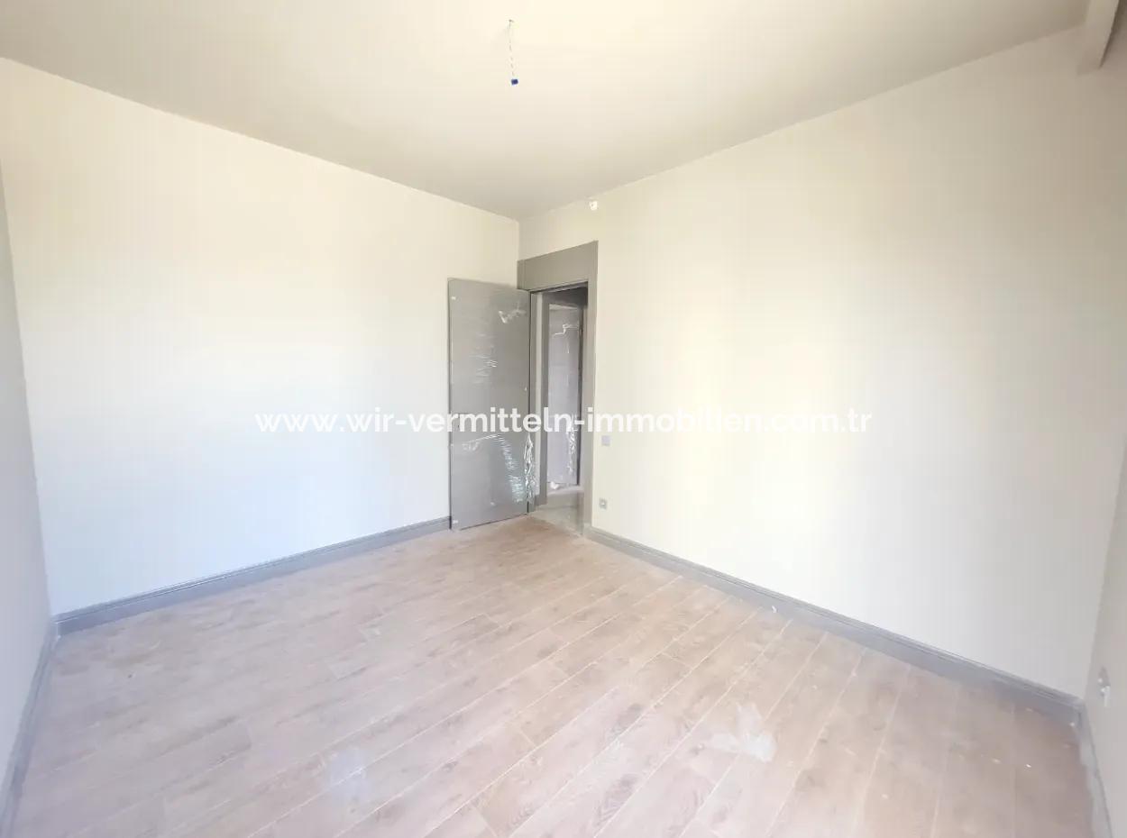 Zero City İncek For Sale 3+1 Landscape View 124 M2 3Rd Floor Flat Hacılar Neighborhood Gölbaşı Ankara