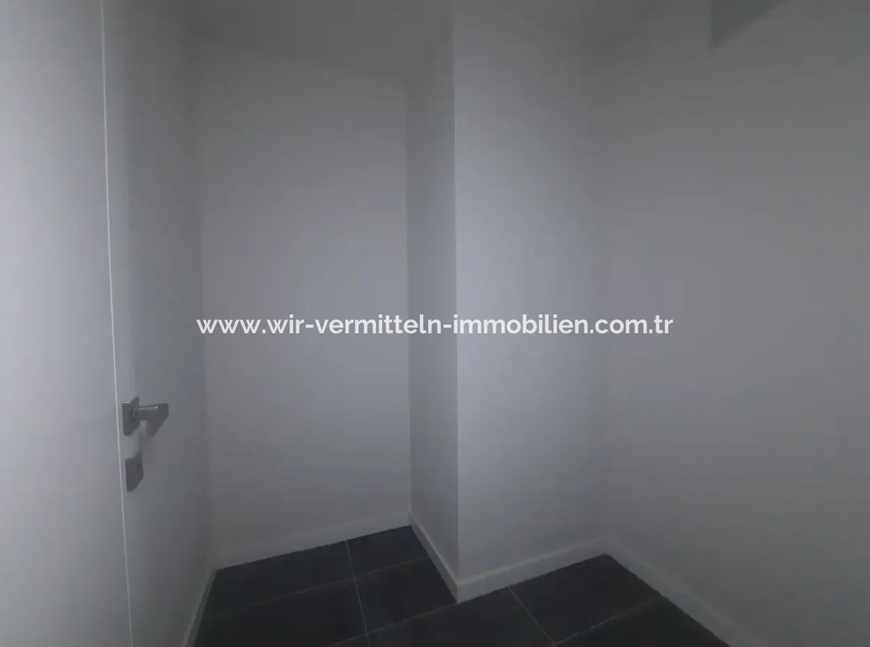 5+1 Tenantless Apartments For Sale In Beytepe İncek Bulvar Loft Complex