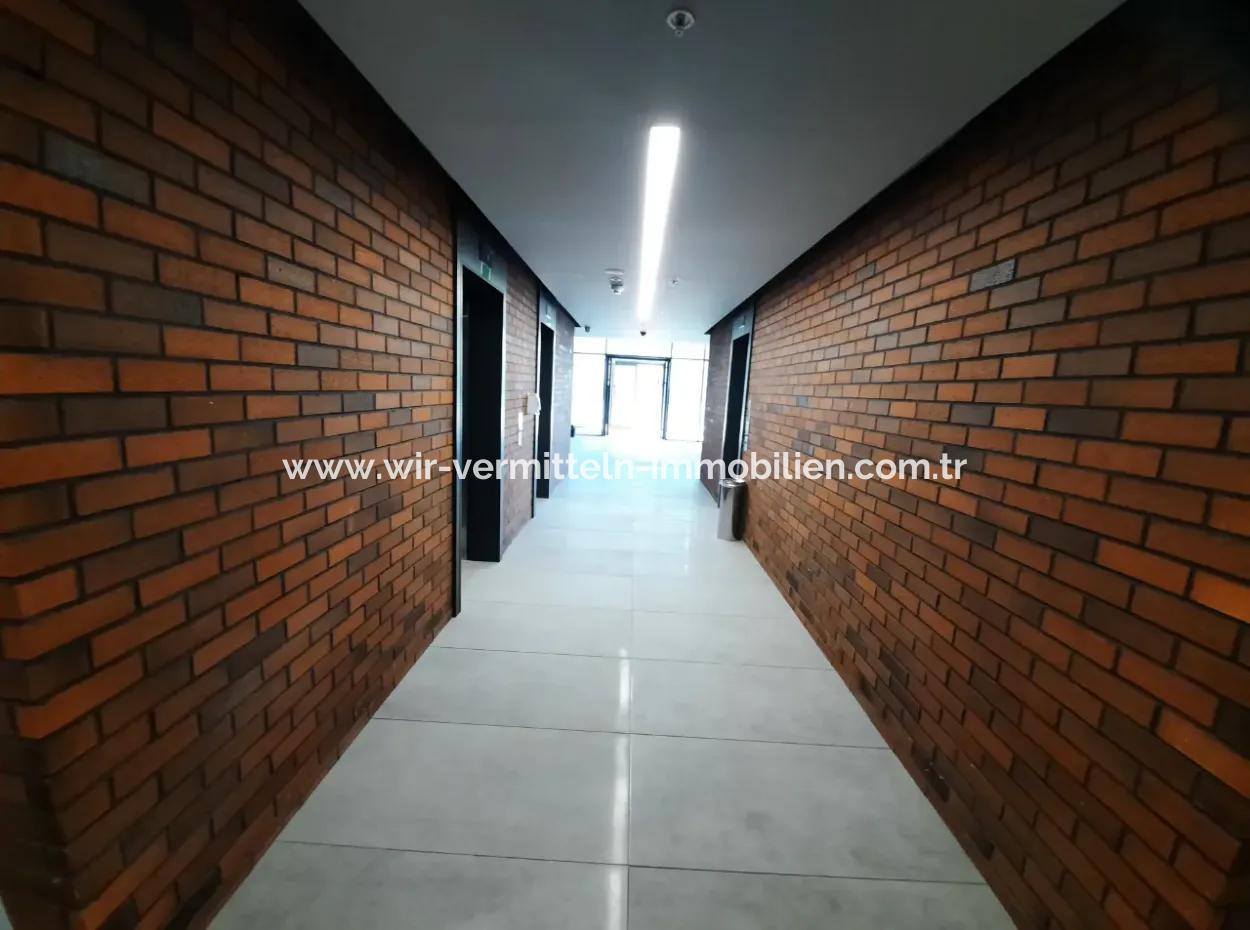 4+1 22Th Floor Tenantless Apartment For Sale In Beytepe İncek Bulvar Loft Complex