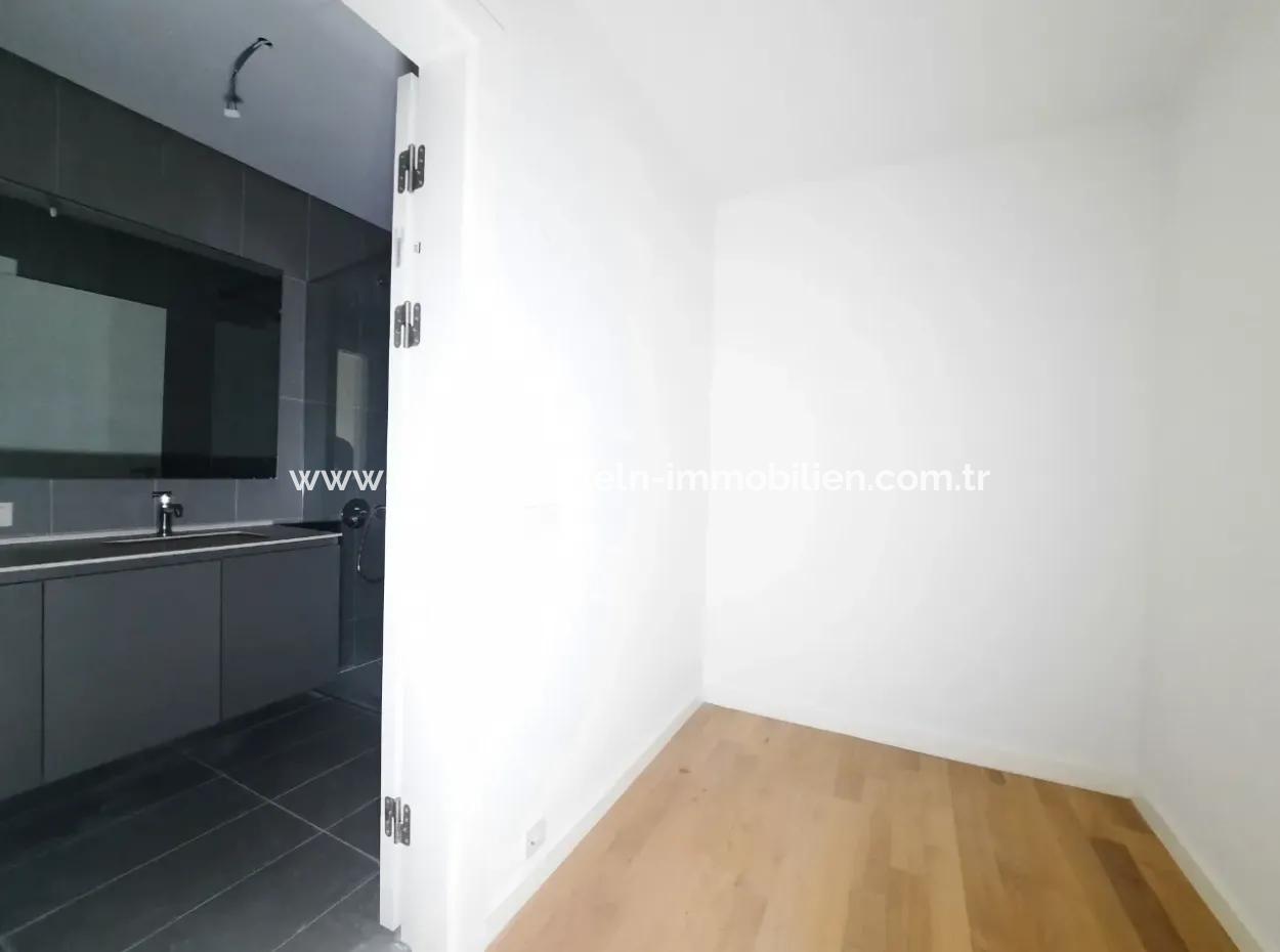 Fantastic 4+1 Apartment With Luxury Amenities In Gölbaşı - Ankara -Turkey
