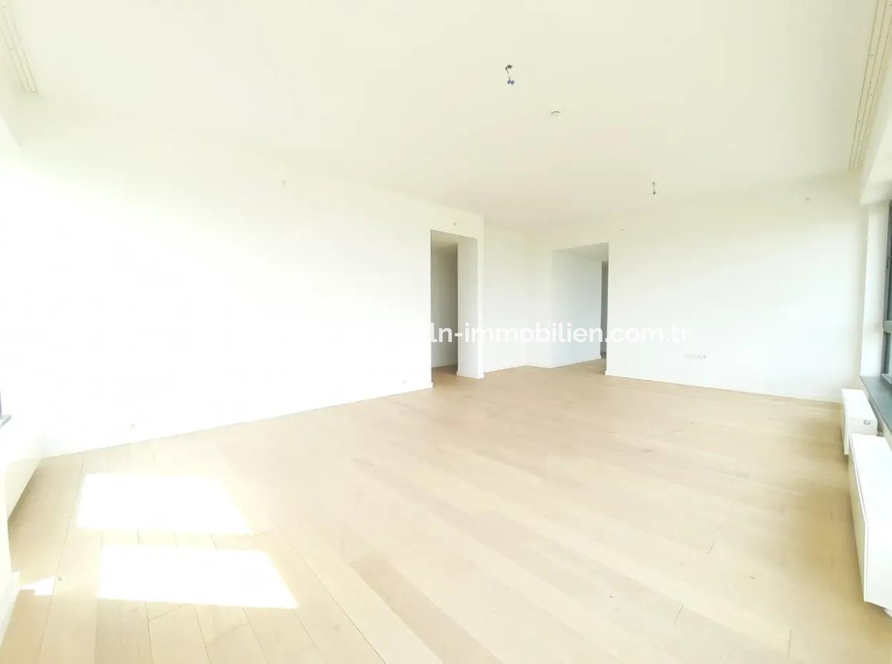 Fantastic 5,5+1 Apartment With Luxury Amenities In Gölbaşı / Ankara / Turkey