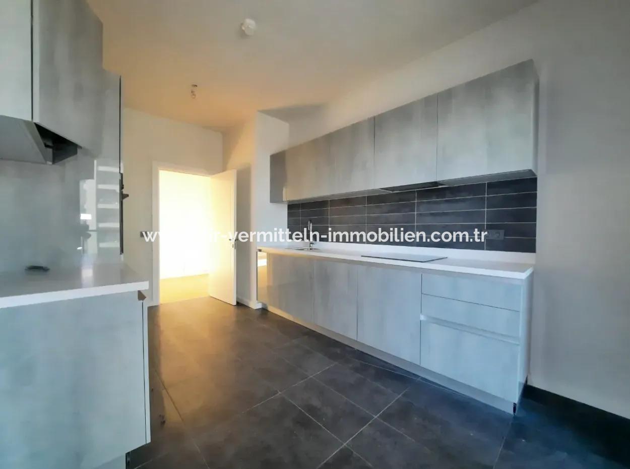 3+1 130 M² 2Nd Floor Mogan View Apartment For Sale In Beytepe İncek Bulvar Loft Complex