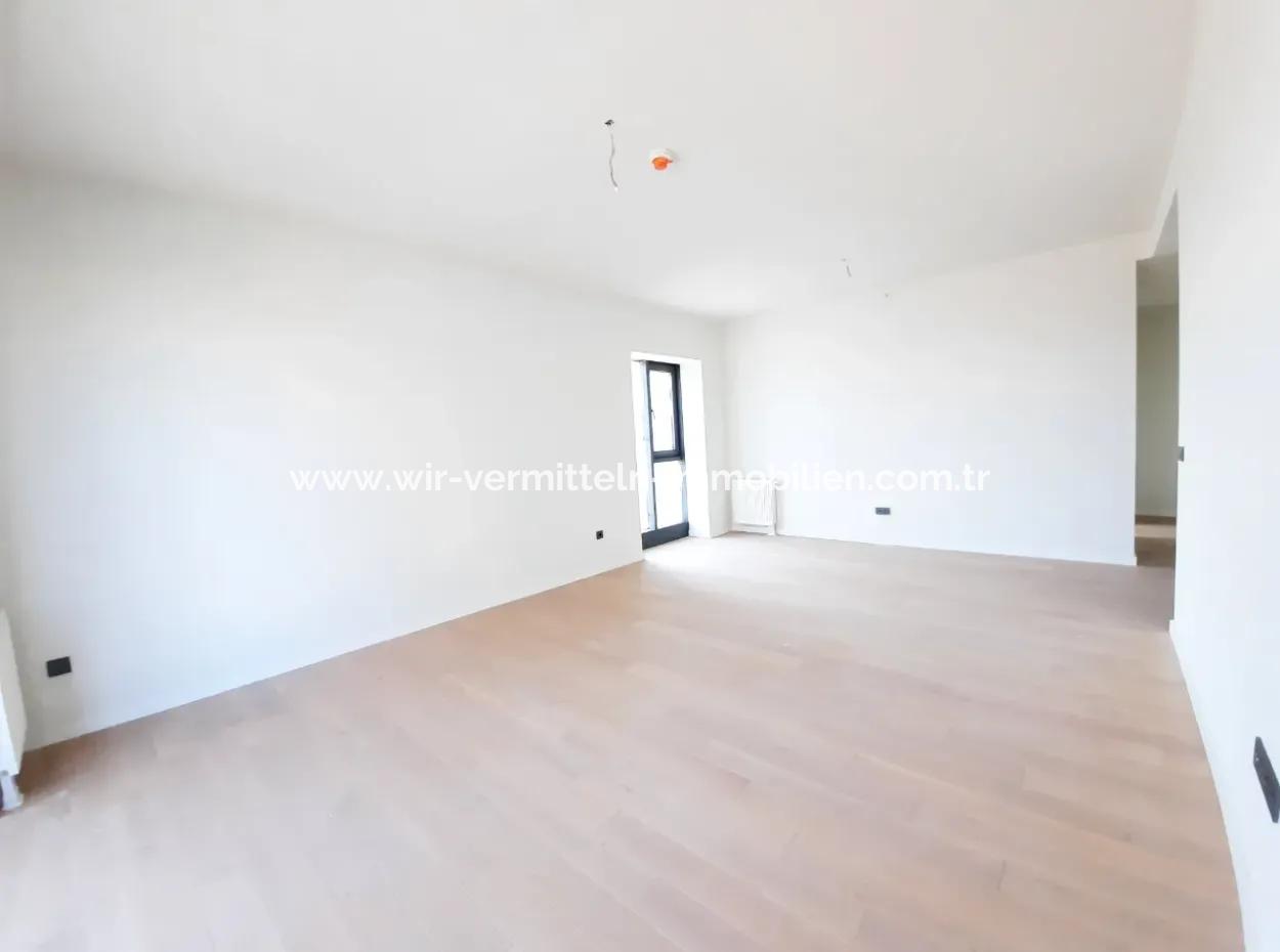 2+1 90 M² 12Rd Floor South Facing Apartment For Sale In Beytepe İncek Bulvar Loft Complex