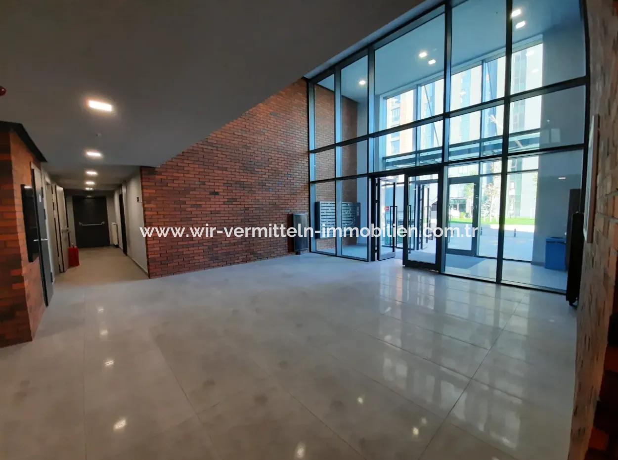 2+1 90 M² 12Rd Floor South Facing Apartment For Sale In Beytepe İncek Bulvar Loft Complex