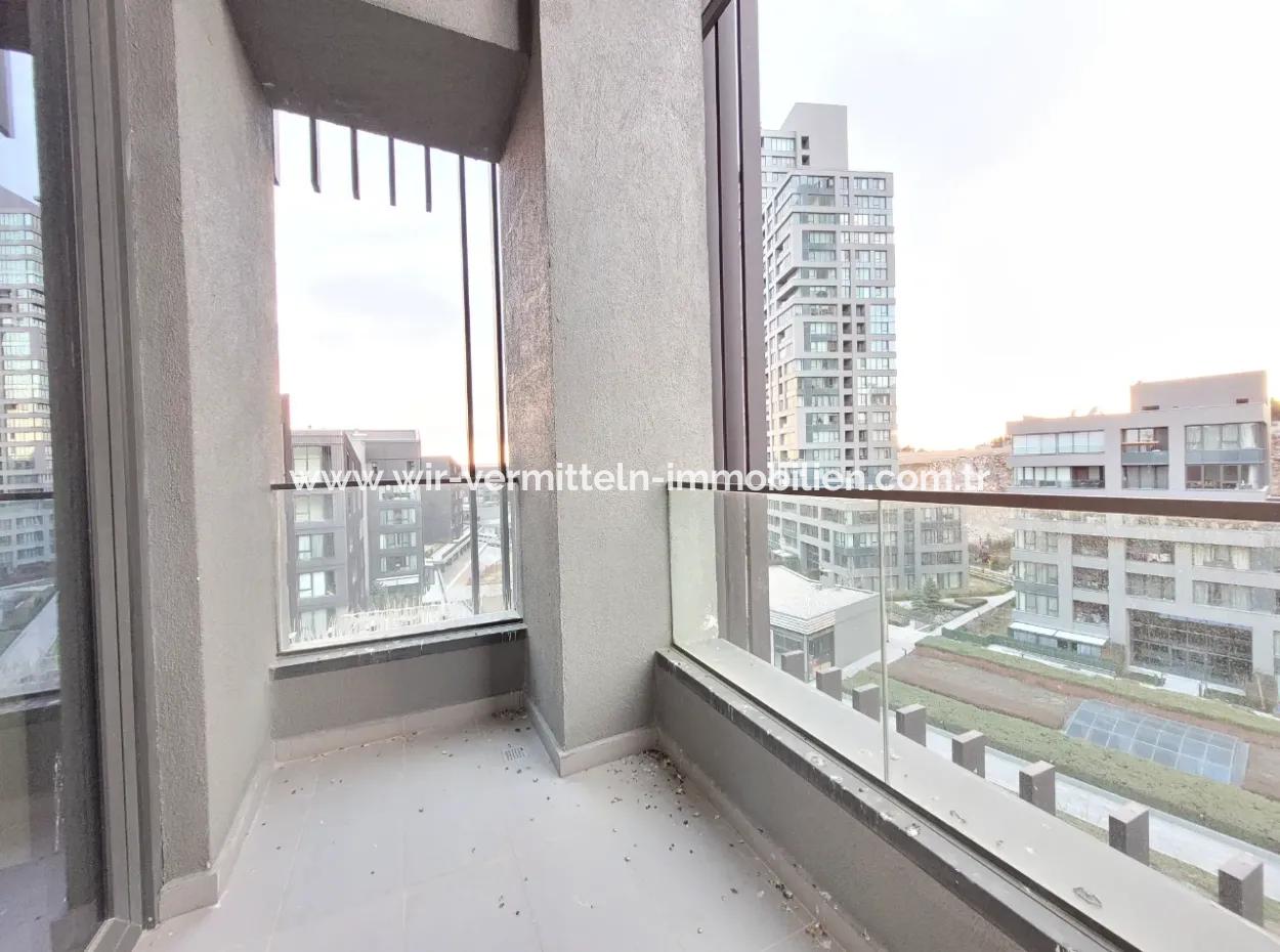 Fantastic 5.5+1 Duplex Apartment With Luxury Amenities In Gölbaşı - Ankara -Turkey