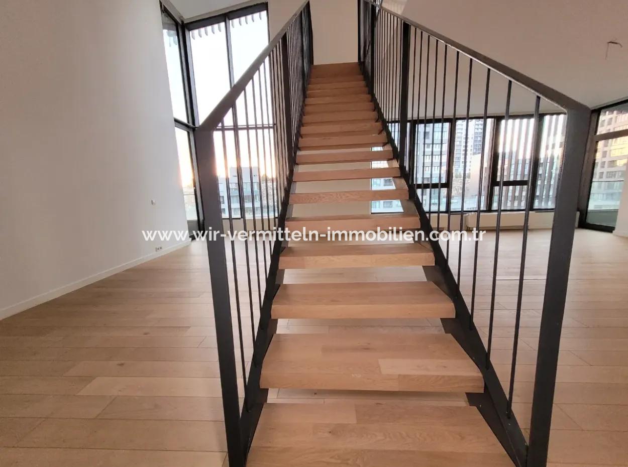 Fantastic 5.5+1 Duplex Apartment With Luxury Amenities In Gölbaşı - Ankara -Turkey